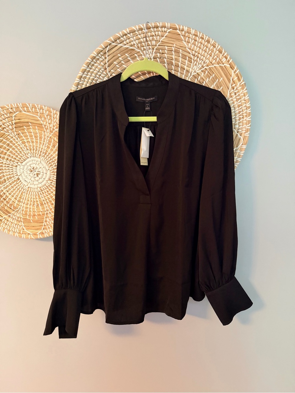 Banana Republic Petite Black Women’s Shirt